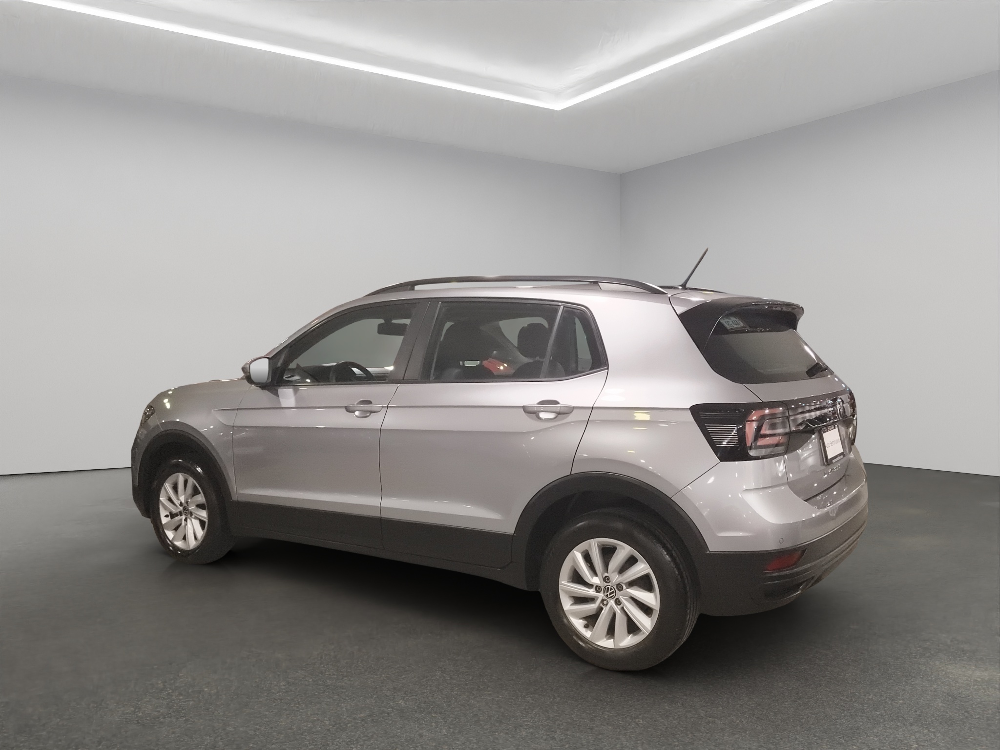 Volkswagen T-Cross  5 pts. Trendline, 1.6l, TA, a/ac., RA-16 2024