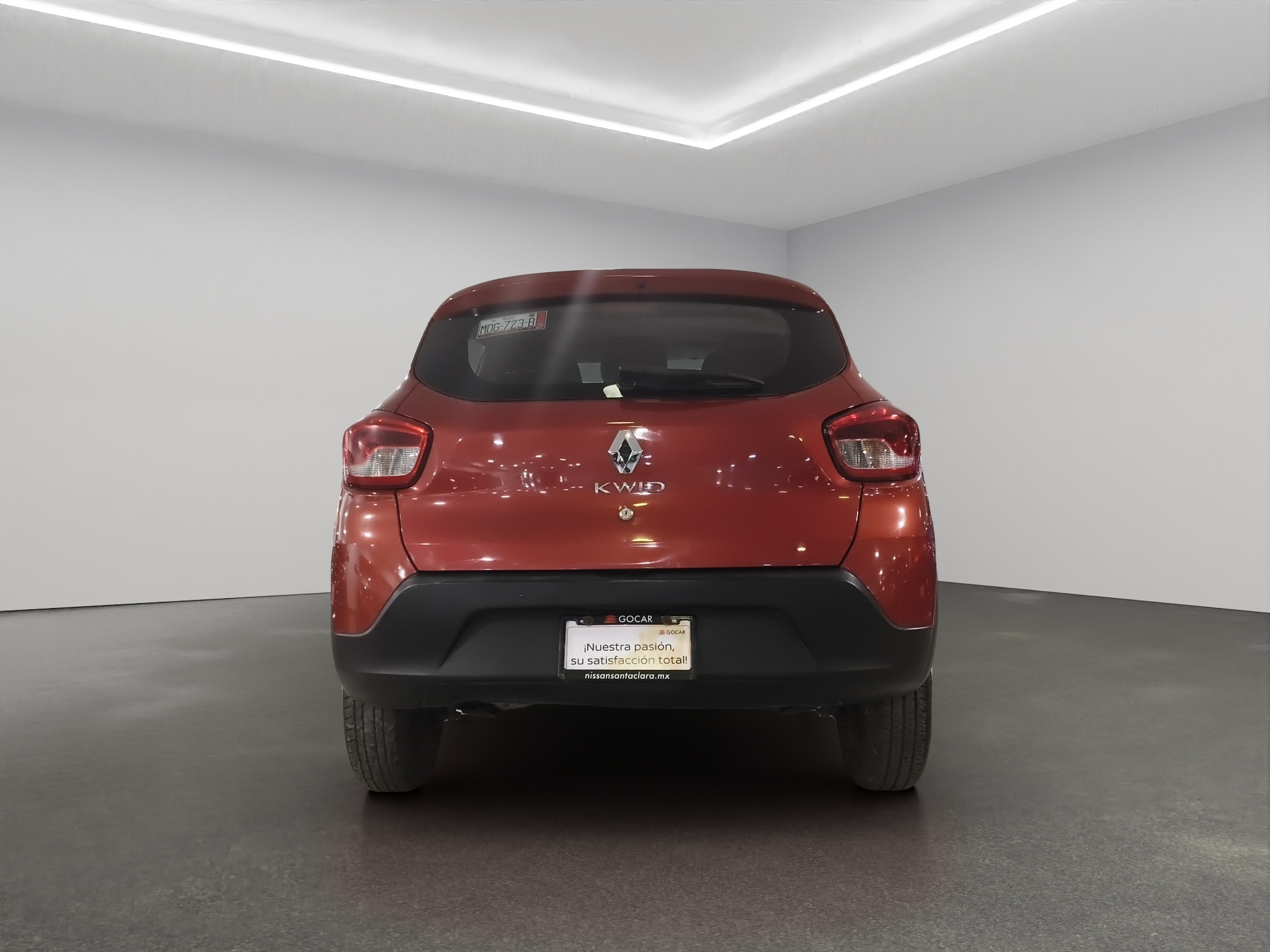 Renault Kwid 5 pts. HB Iconic, TM5, a/ac., f. niebla, R-14 2021