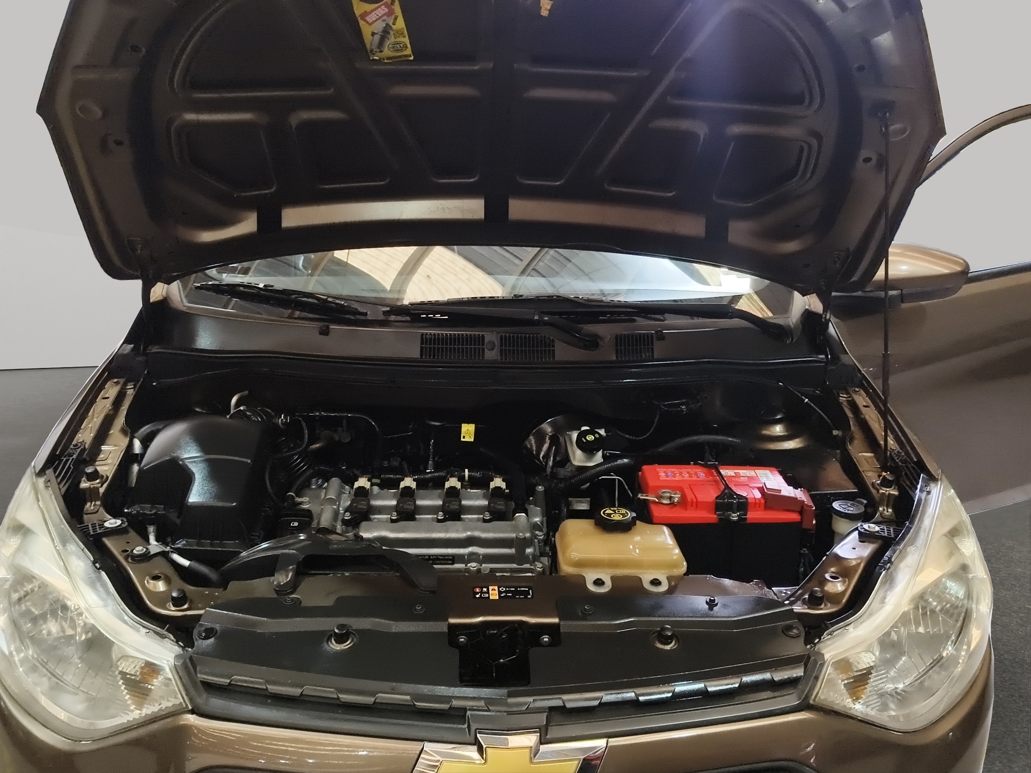 Chevrolet Aveo 4 pts. LT, TM5, a/ac. Aut., f. niebla, RA-15 2020