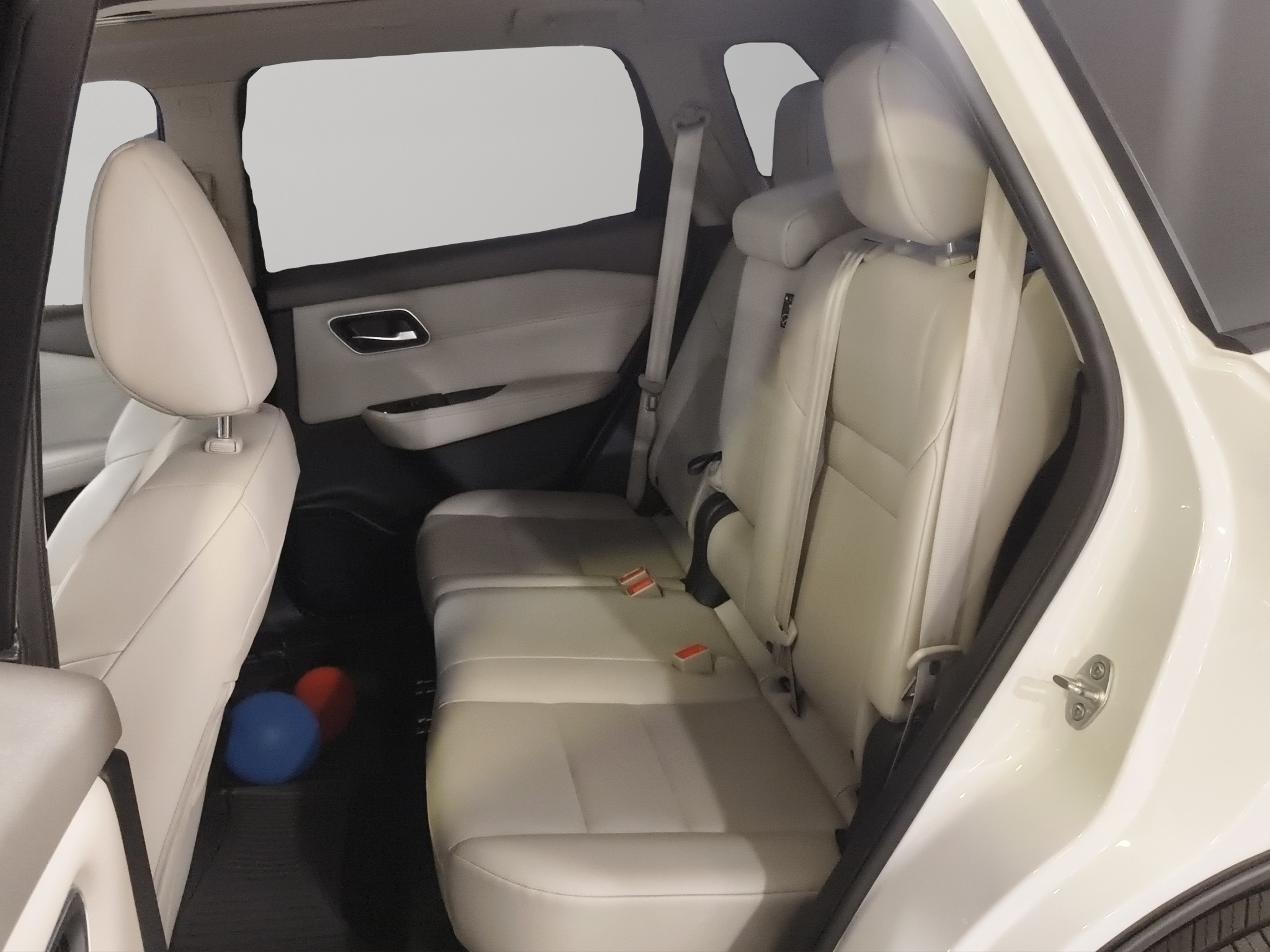 Nissan X-Trail  5 pts. Platinum, TA, piel, QCP, GPS, RA-19 2025