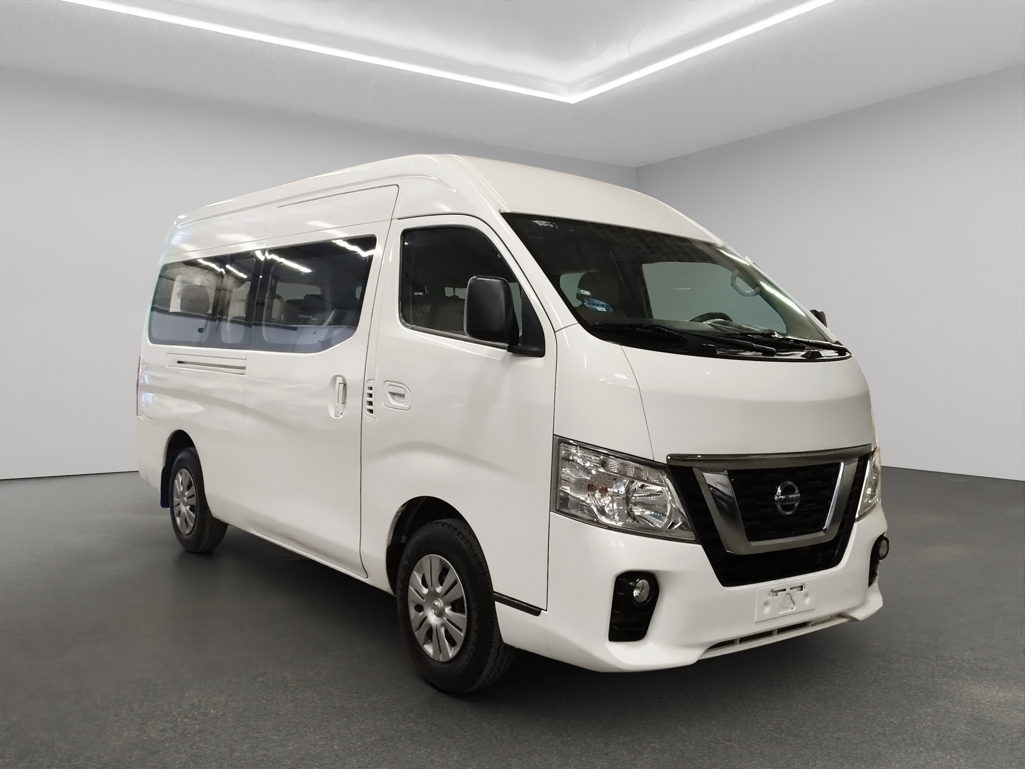 Nissan Urvan Pasajeros 2022