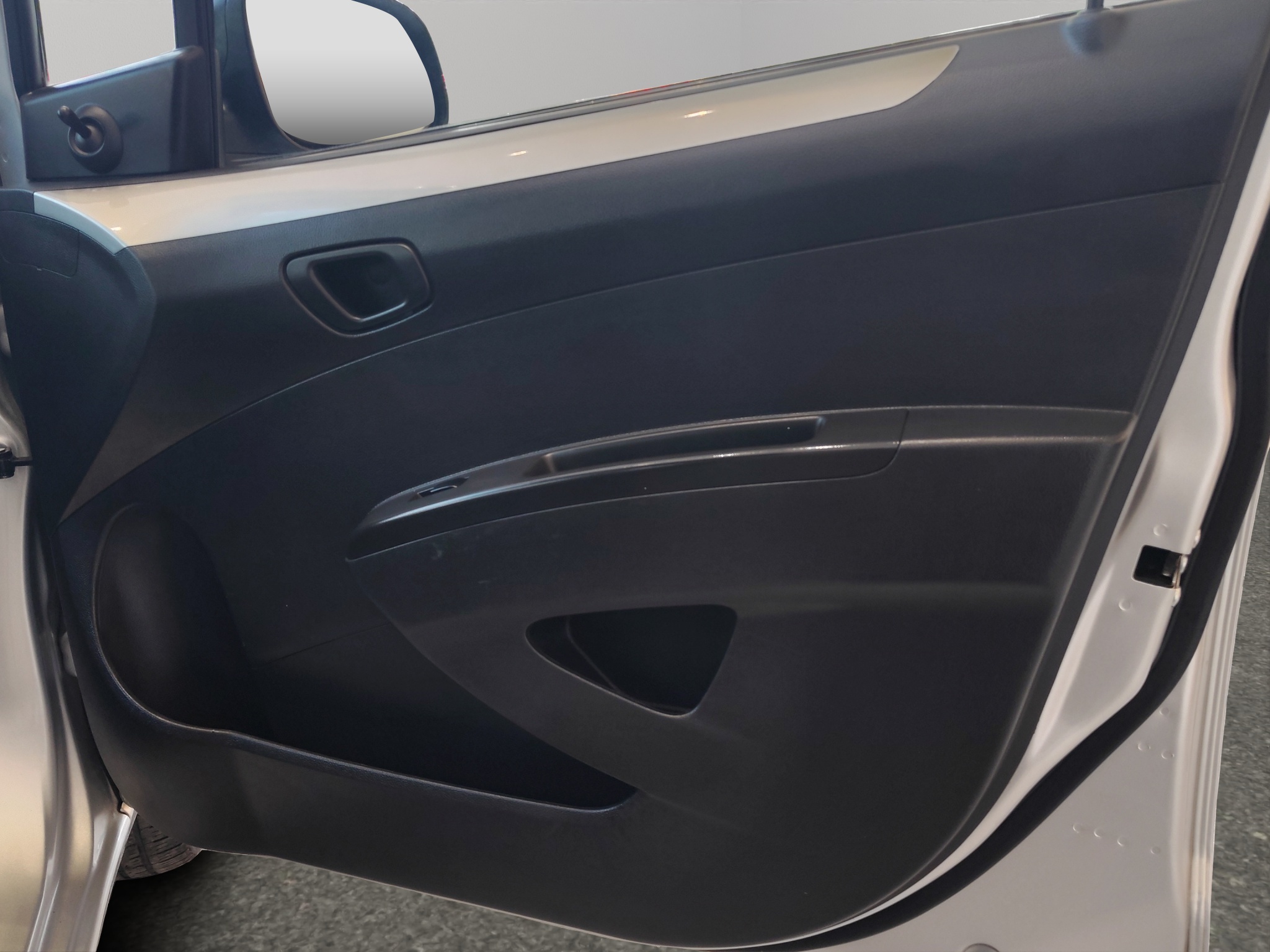 Chevrolet Beat 5 pts. LT, 1.2l, TM5, a/ac., VE del., R-14 2018