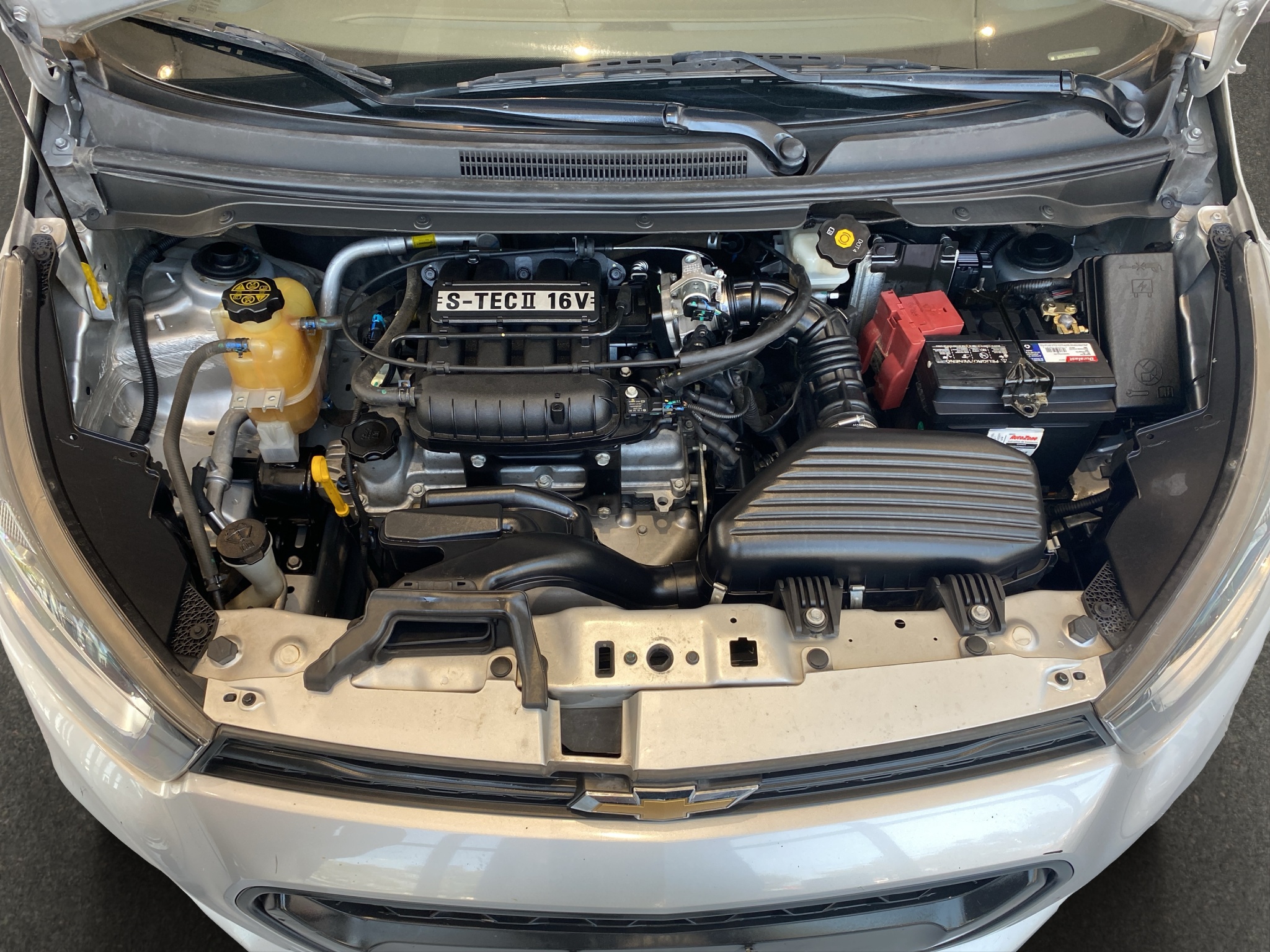 Chevrolet Beat 5 pts. LT, 1.2l, TM5, a/ac., VE del., R-14 2018