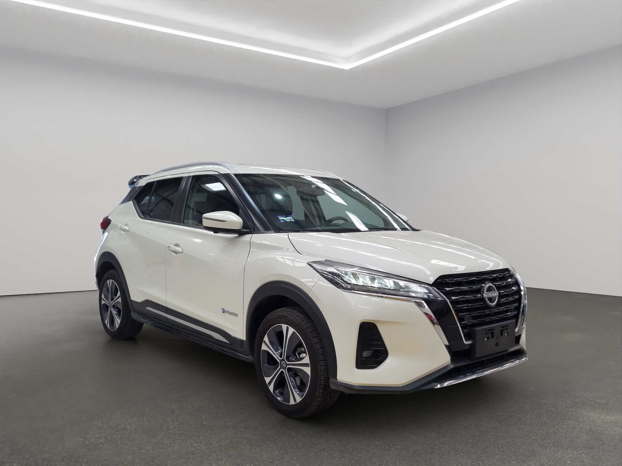 Nissan Kicks  2025