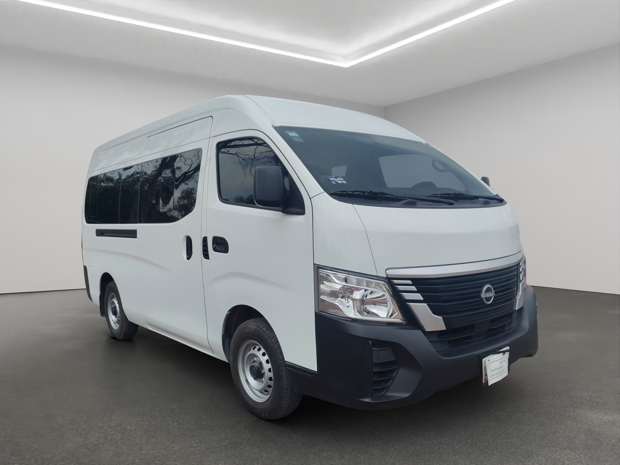 Nissan   Urvan Panel 2025