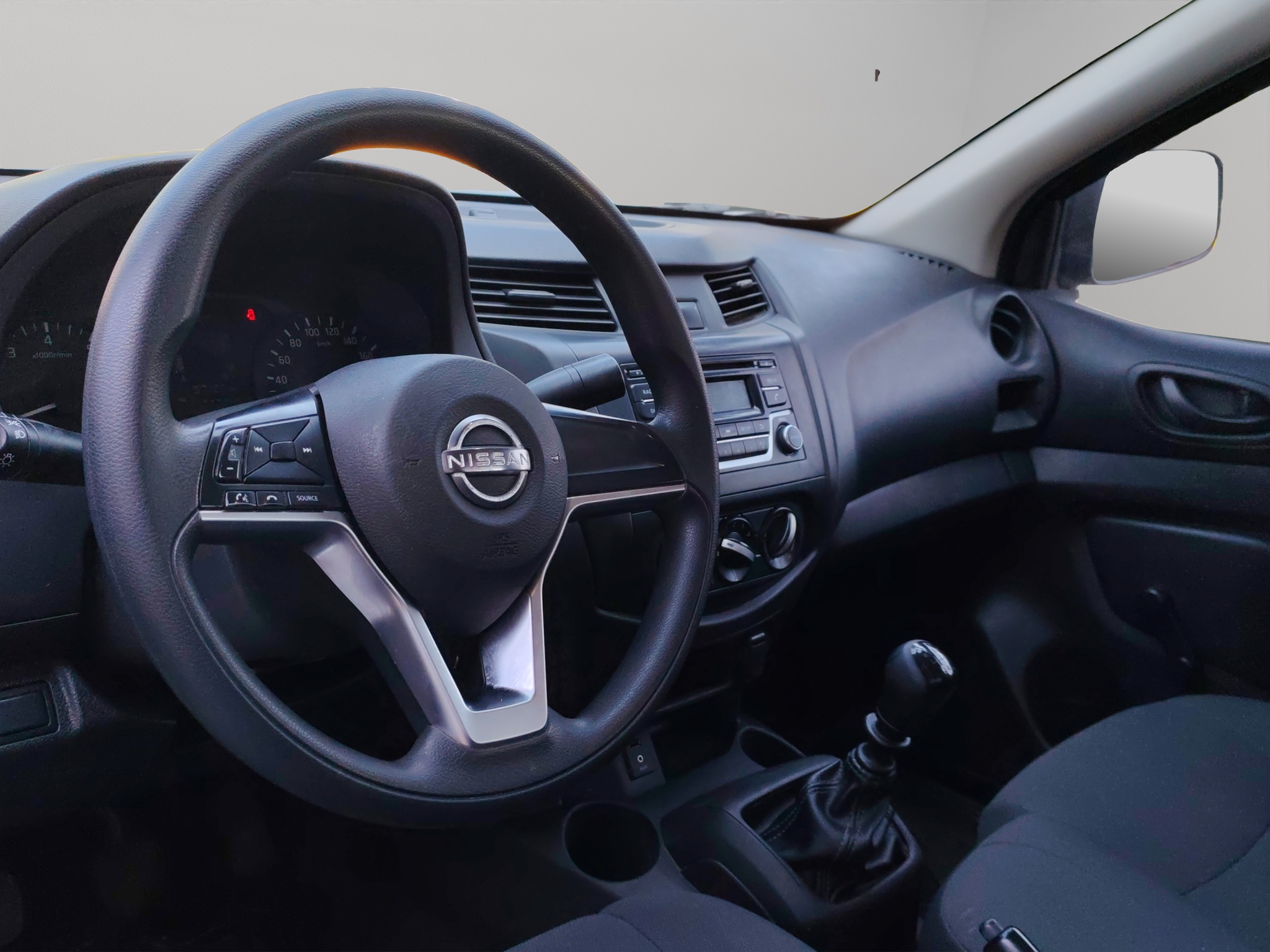 Nissan Comerciales NP300 2 pts. Pick-Up, Cab. Sencilla, TM6, a/ac. 2023