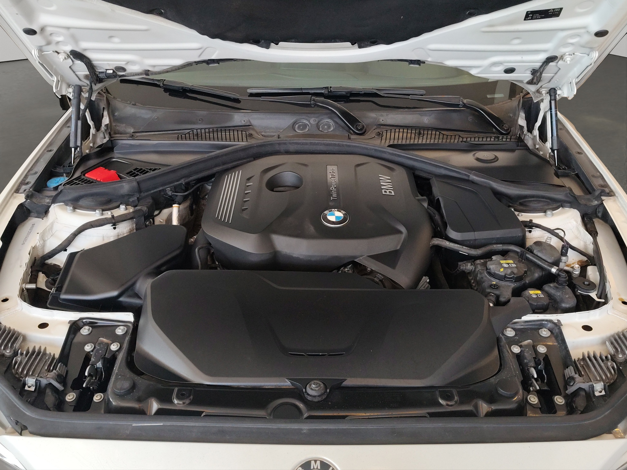 BMW Serie 2 2 pts. 220i Coupé, 184 HP, 2.0T, TA 2017