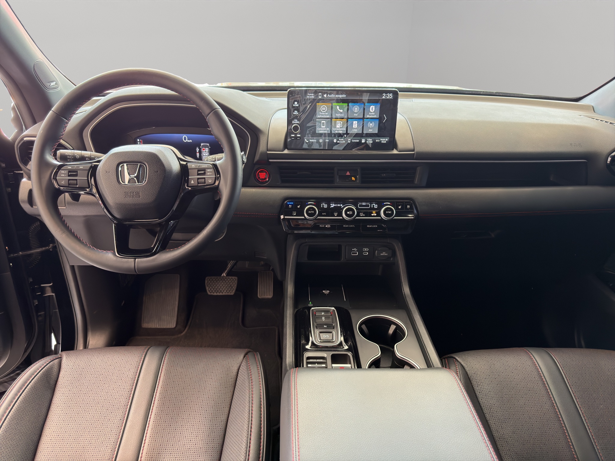 Honda Pilot  5 pts. Black Edition, 3.5l, TA, piel costuras rojas, QCP, RA-20 negro 2025