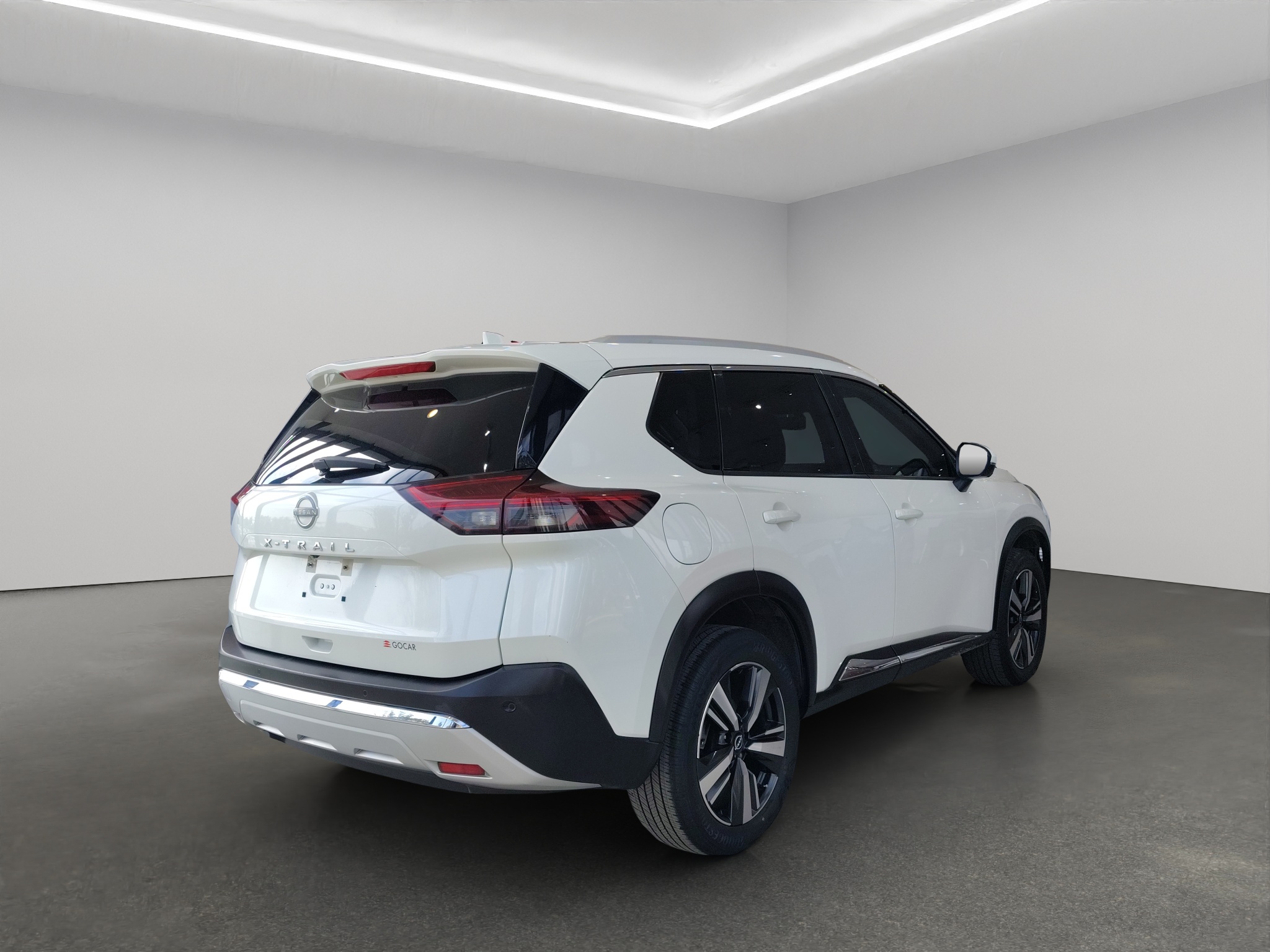 Nissan X-Trail  5 pts. Platinum Plus, TA, piel, QCP, GPS, ADAS, RA-19 2024