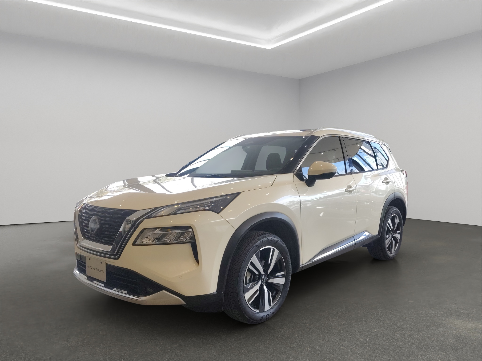 Nissan X-Trail  5 pts. Platinum Plus, TA, piel, QCP, GPS, ADAS, RA-19 2024