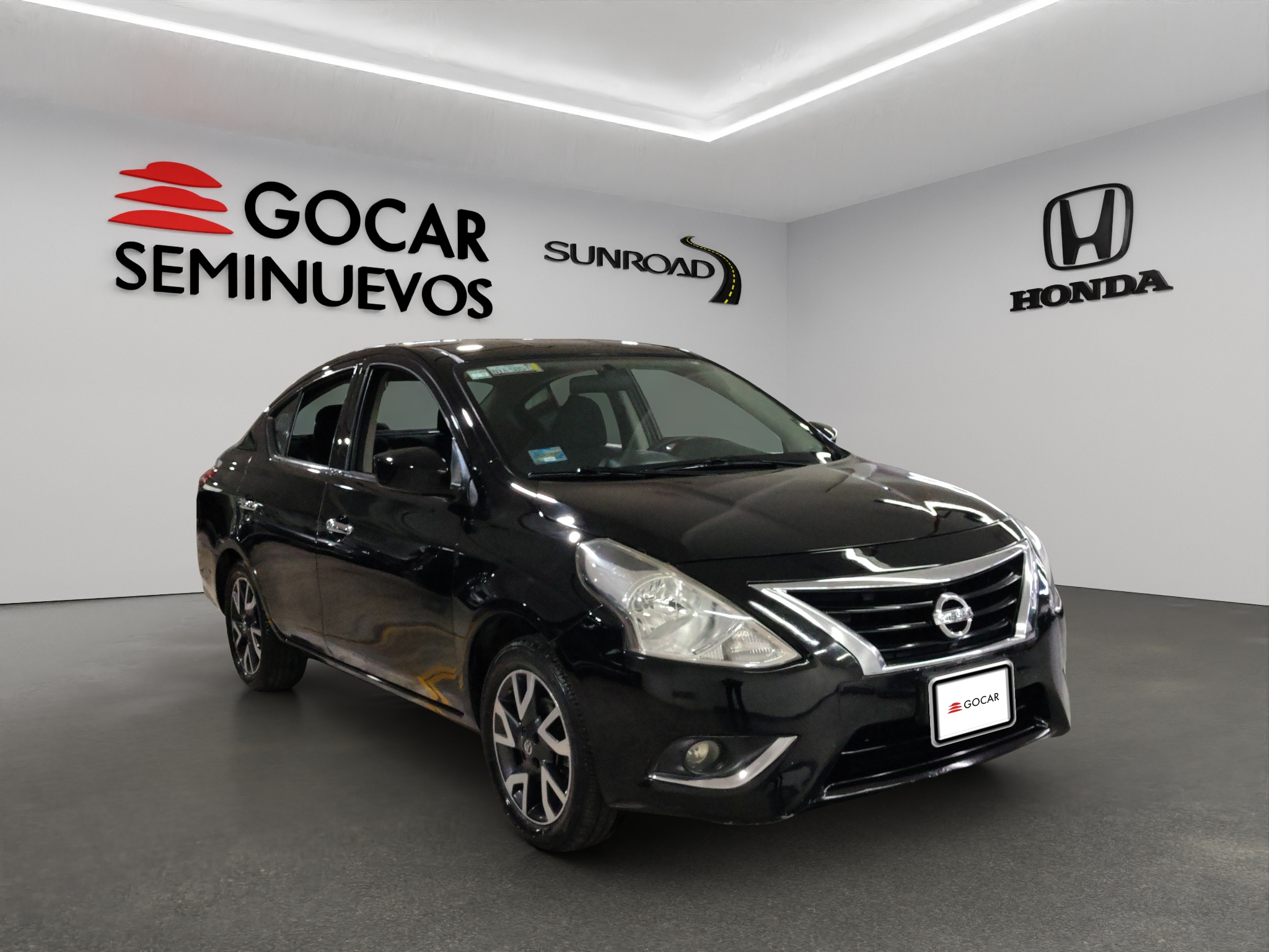 Nissan VERSA 2019
