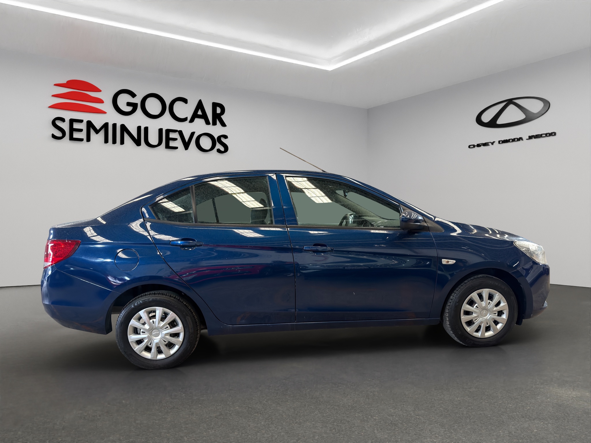 Chevrolet Aveo 4 pts. LS, TM5, a/ac., R-14 (línea anterior) 2023