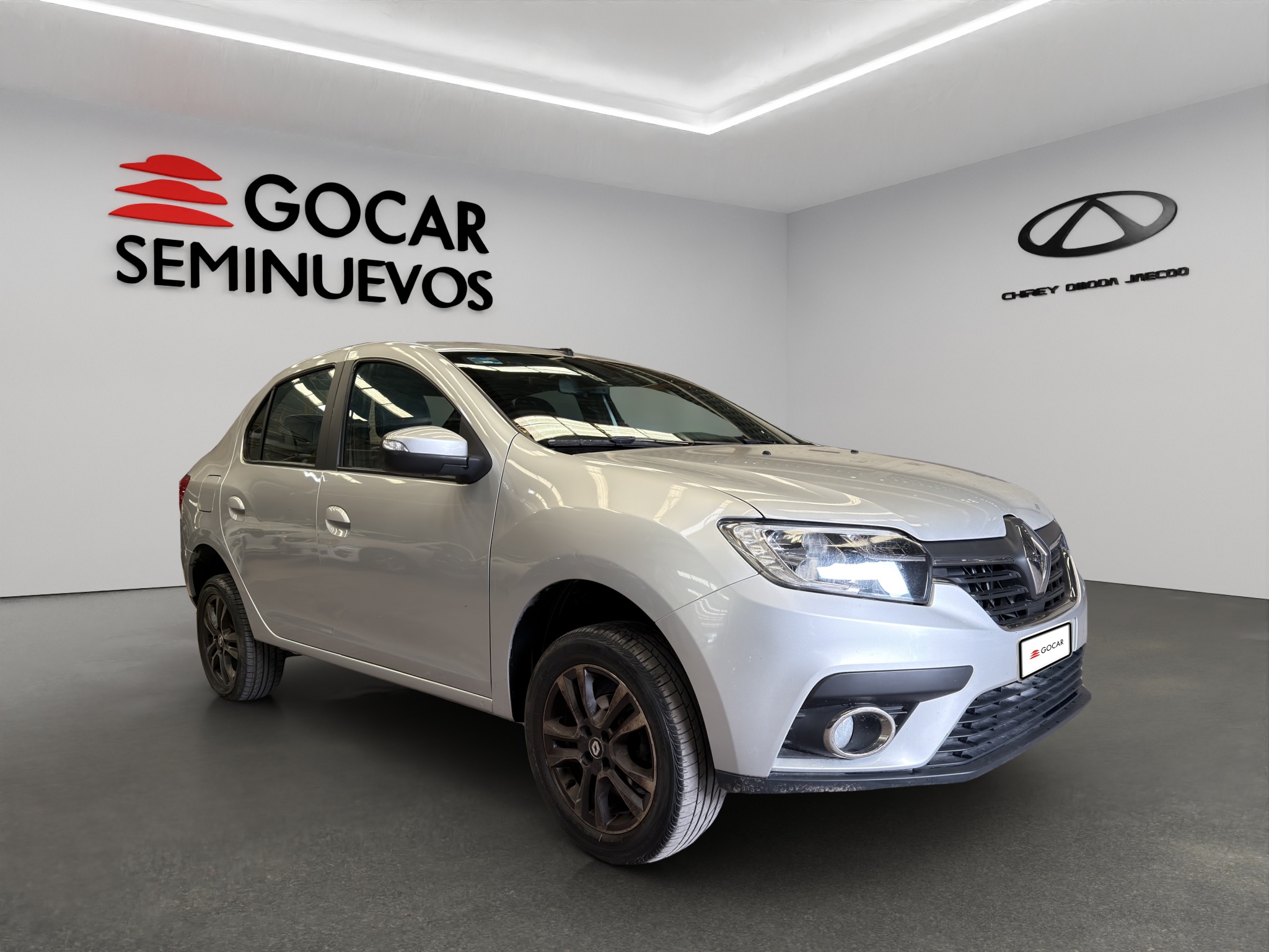 Renault Logan 2024