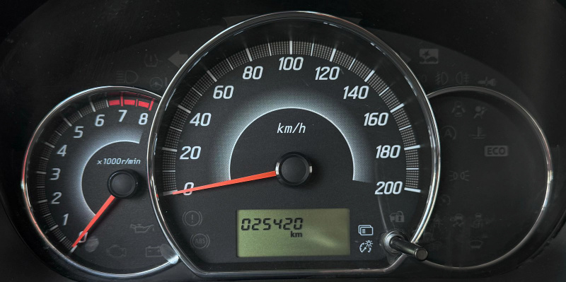Dodge Attitude 4 pts. SXT, 1.2l, TM5, a/ac., VE, f. niebla, RA-15 2019