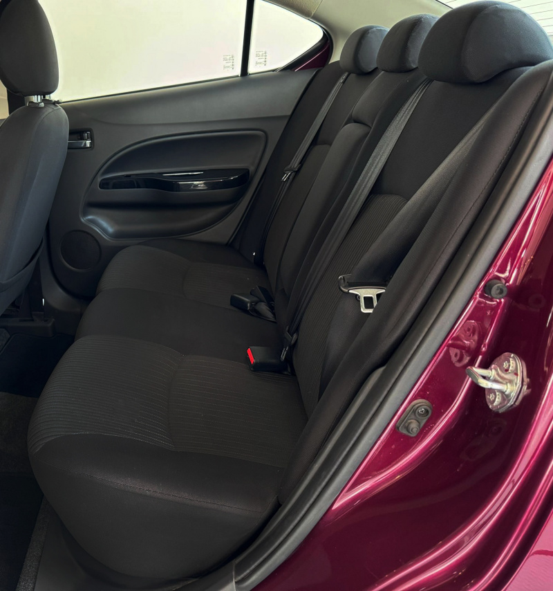 Dodge Attitude 4 pts. SXT, 1.2l, TM5, a/ac., VE, f. niebla, RA-15 2019