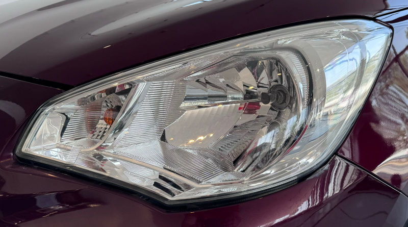 Dodge Attitude 4 pts. SXT, 1.2l, TM5, a/ac., VE, f. niebla, RA-15 2019