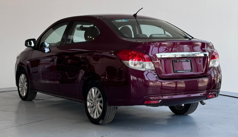 Dodge Attitude 4 pts. SXT, 1.2l, TM5, a/ac., VE, f. niebla, RA-15 2019