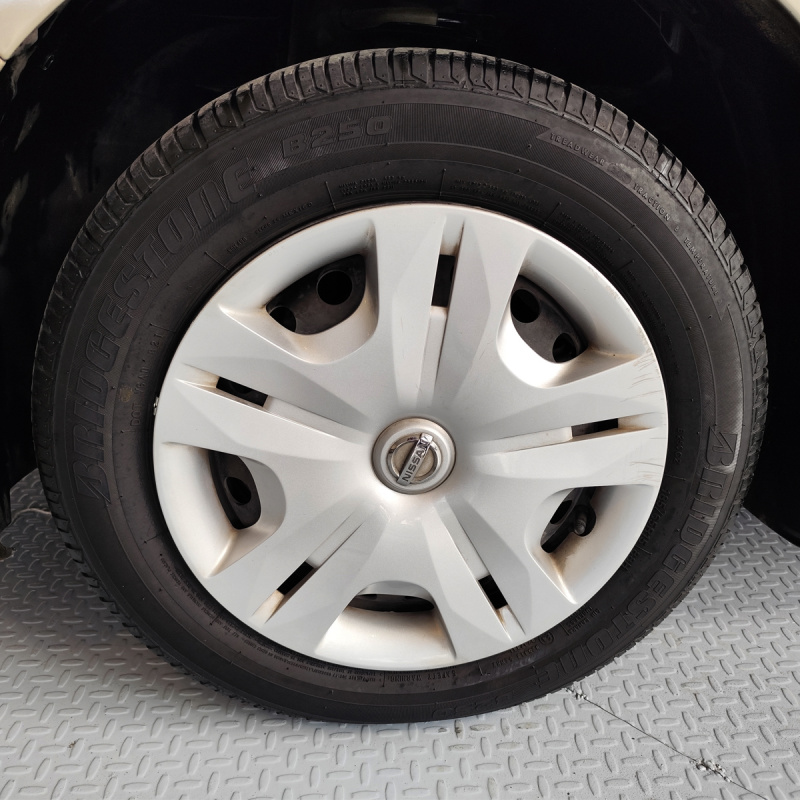 Nissan Tiida 4 pts. Sense, TM6, a/ac., CD, R-15 2018