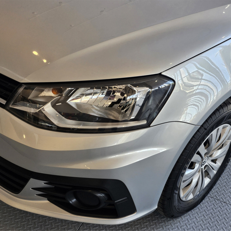 Volkswagen Gol 4 pts. Trendline, TM5, a/ac., R-14 (línea anterior) 2018