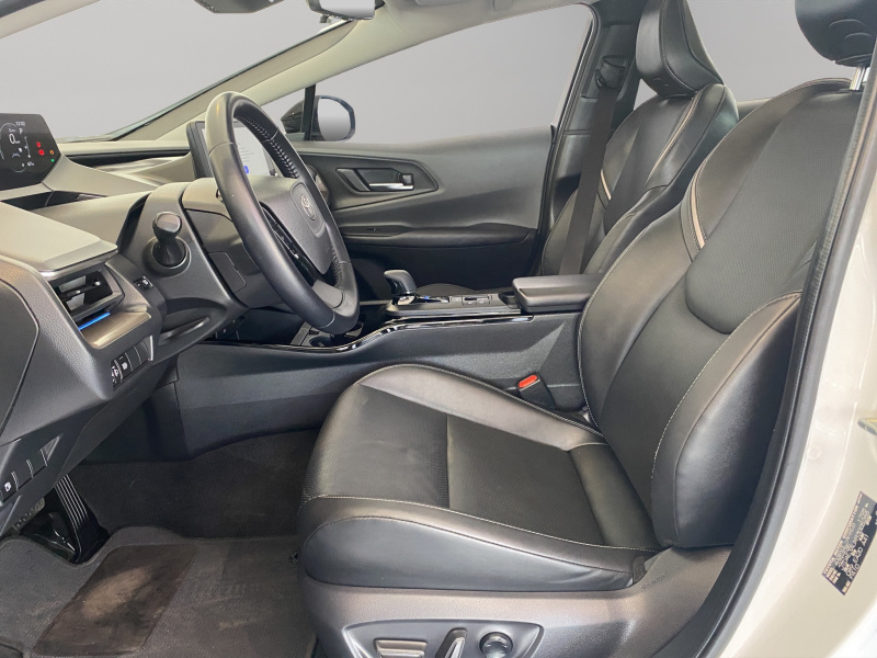 Toyota Prius 5 pts. HB Premium, HEV, 1.8l, CVT, piel, TP, R-17 2024