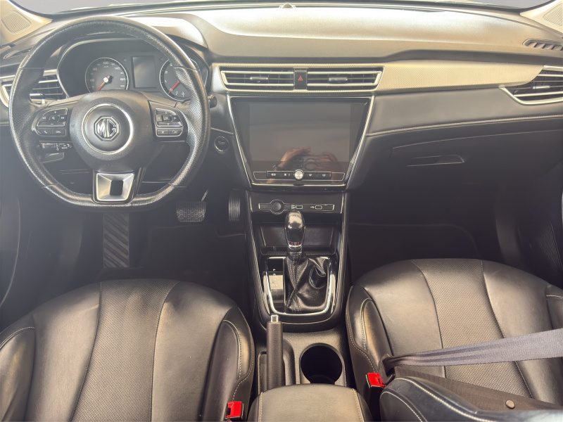 MG MG5 4 pts. Excite, 1.5l, TM5, VE, piel, RA-16 2023