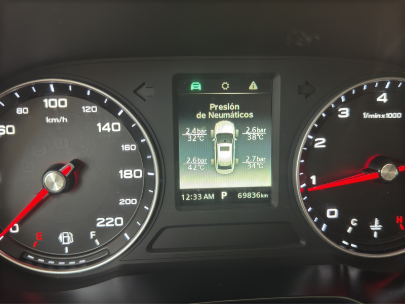MG MG5 4 pts. Excite, 1.5l, TM5, VE, piel, RA-16 2023