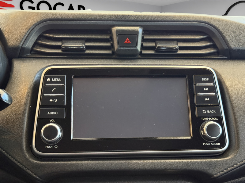 Nissan Versa SENSE CVT 2024