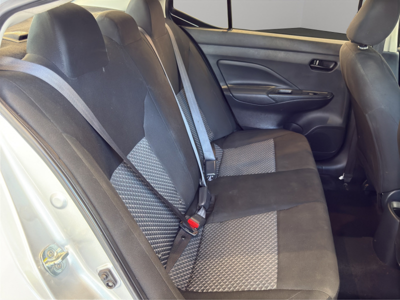 Nissan Versa SENSE CVT 2024