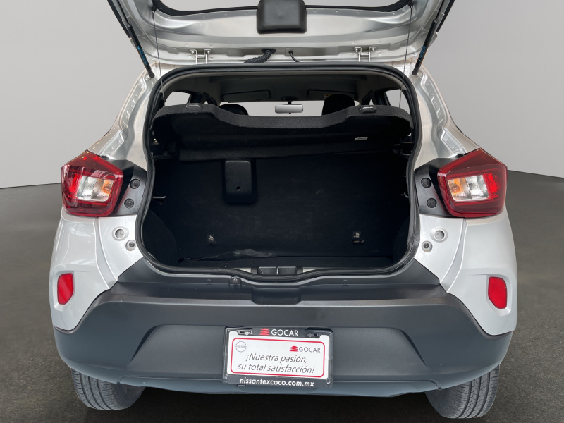 Renault Kwid 5 pts. HB Iconic, TM5, a/ac., pantalla touch 8 2024