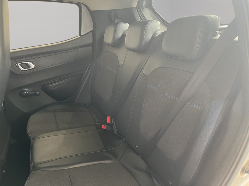 Renault Kwid 5 pts. HB Iconic, TM5, a/ac., pantalla touch 8 2024