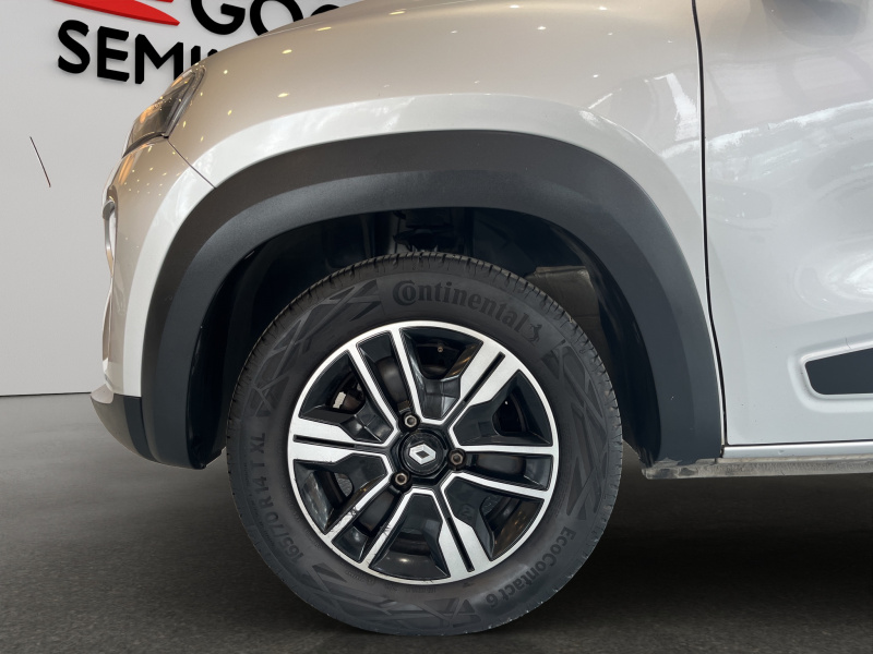 Renault Kwid 5 pts. HB Iconic, TM5, a/ac., pantalla touch 8 2024