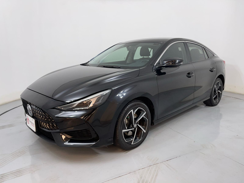 MG GT 4 pts. Excite, 1.5T, TA, piel, RA-17 2022