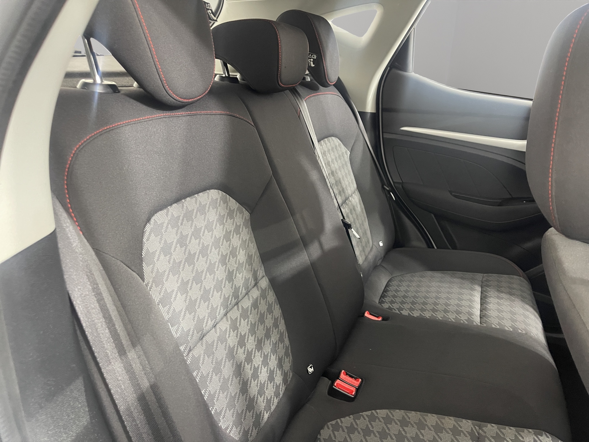 MG ZS  5 pts. Style, 1.5l, TM5, RA-17 2023