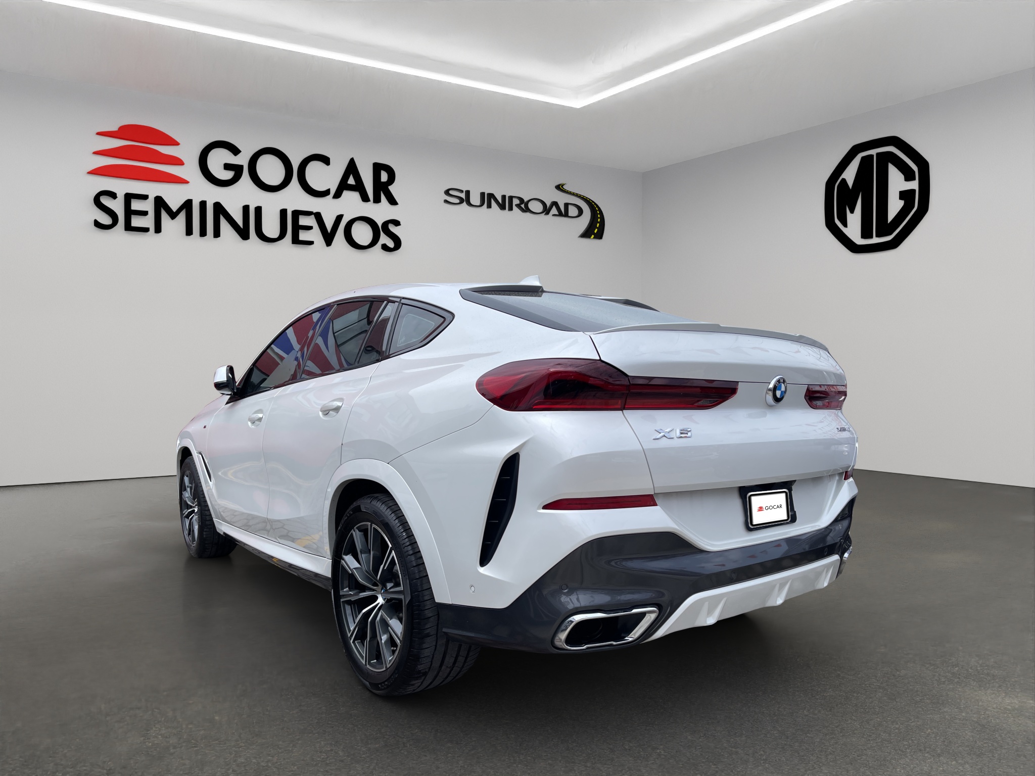 BMW X6  5 pts. 40i M Sport, L6, 340 HP, T, TA, RA-19 2021