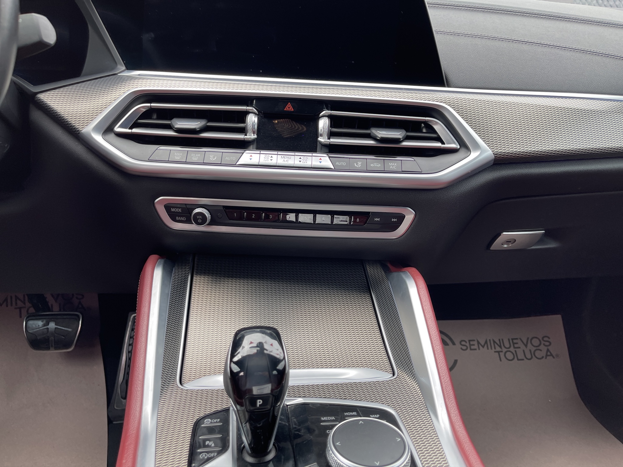 BMW X6  5 pts. 40i M Sport, L6, 340 HP, T, TA, RA-19 2021