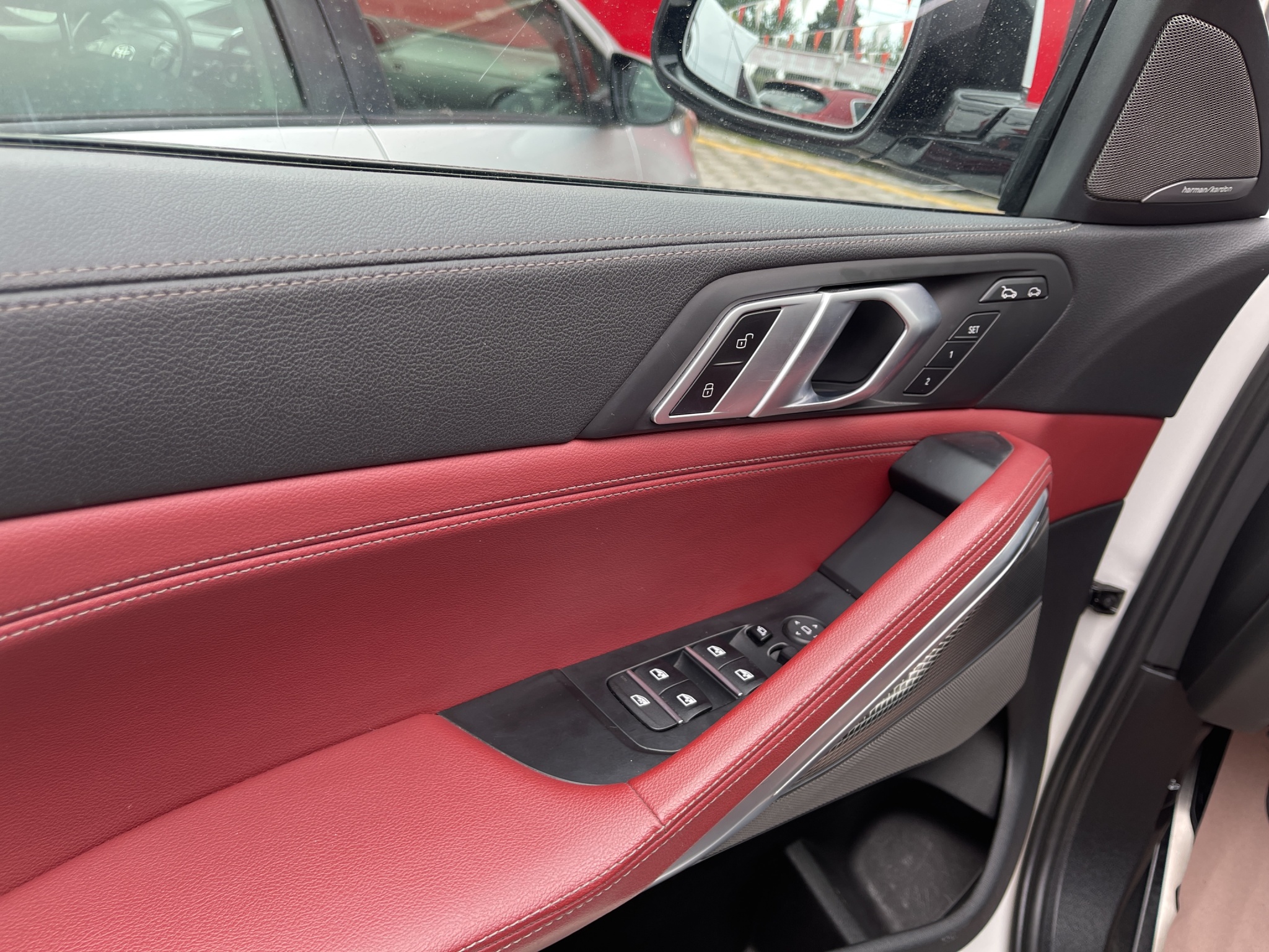 BMW X6  5 pts. 40i M Sport, L6, 340 HP, T, TA, RA-19 2021