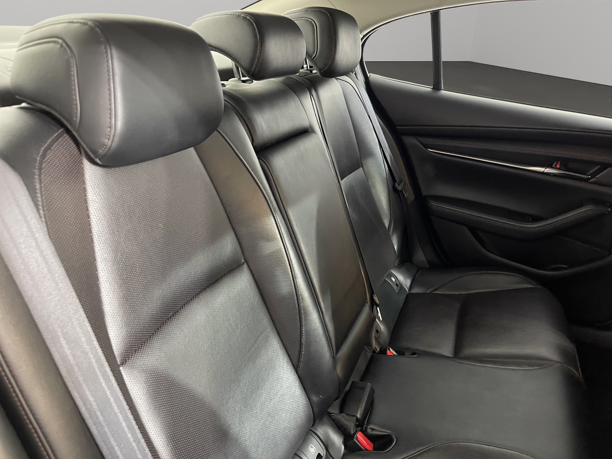 Mazda Mazda 3 4 pts i Grand Touring, 2.5l, TA, QC, GPS, f, lead, RA-18 (linea nueva). 2019