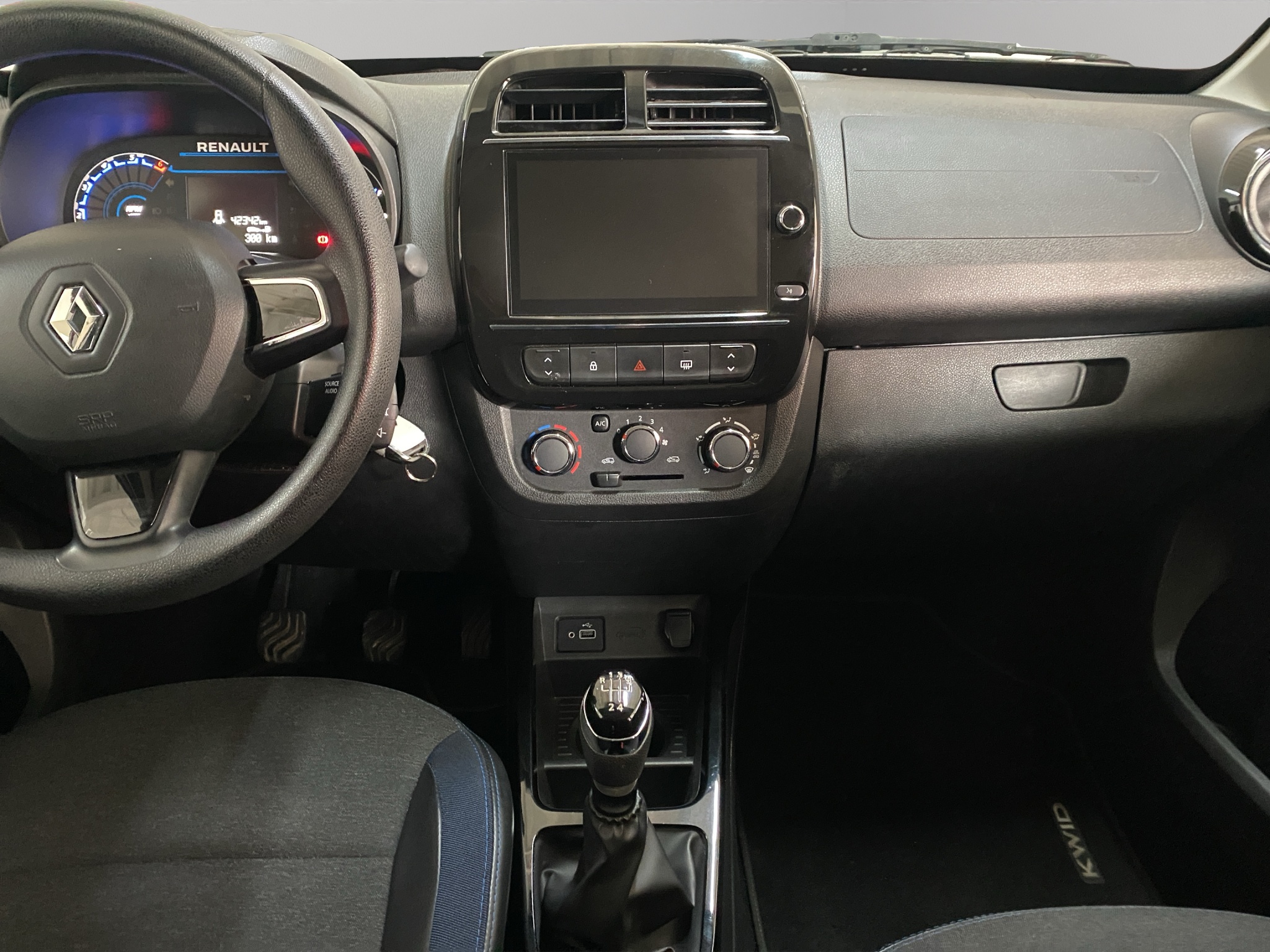 Renault Kwid Interior 13
