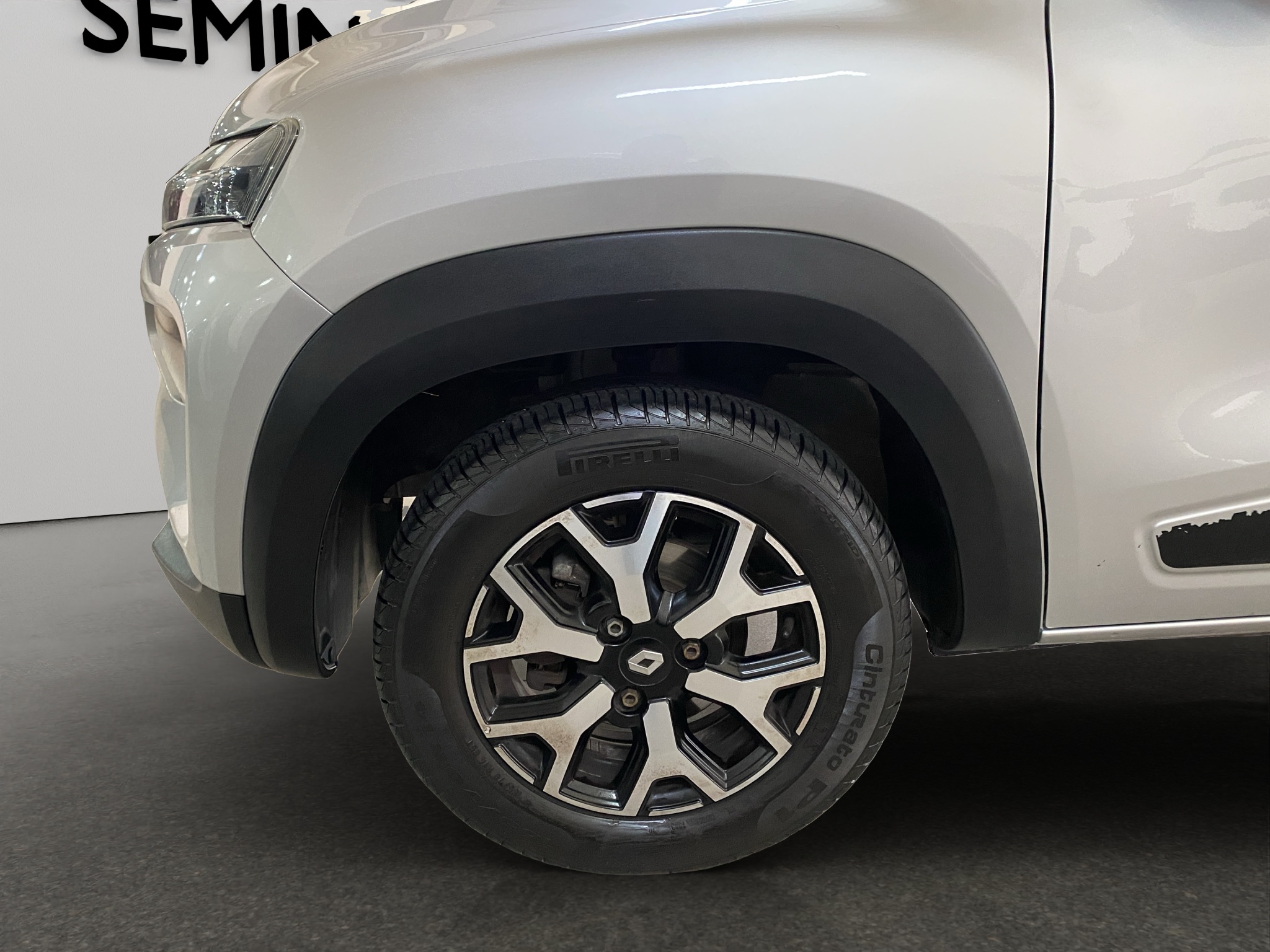 Renault Kwid Frente 19