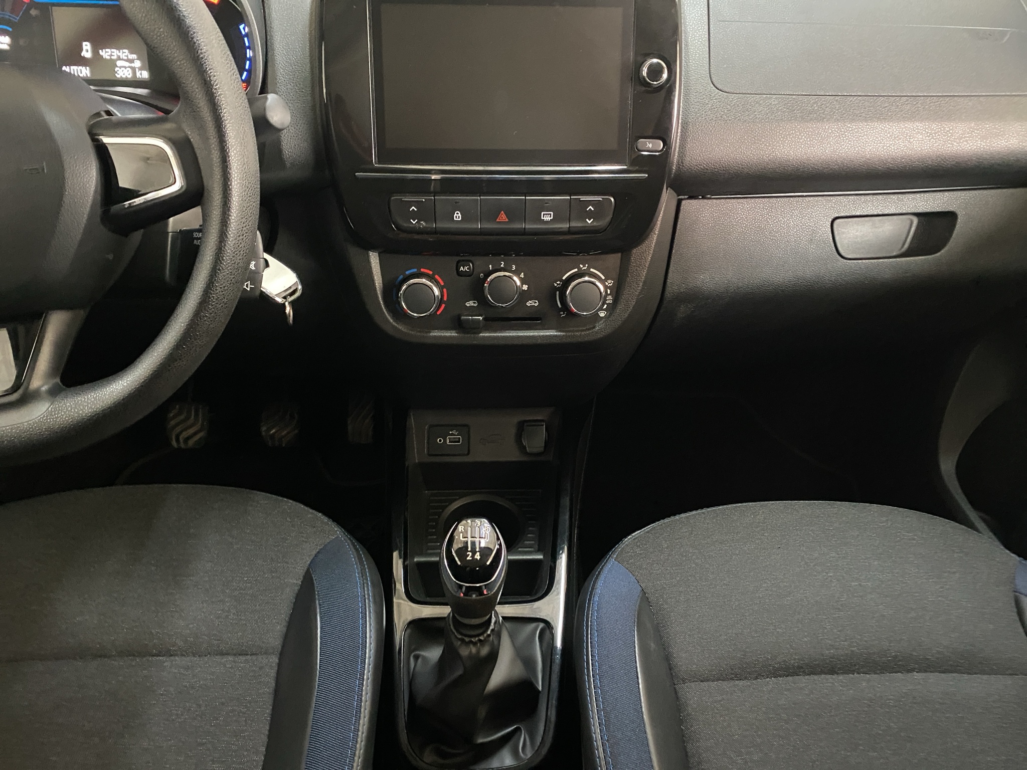 Renault Kwid Lateral derecho 29