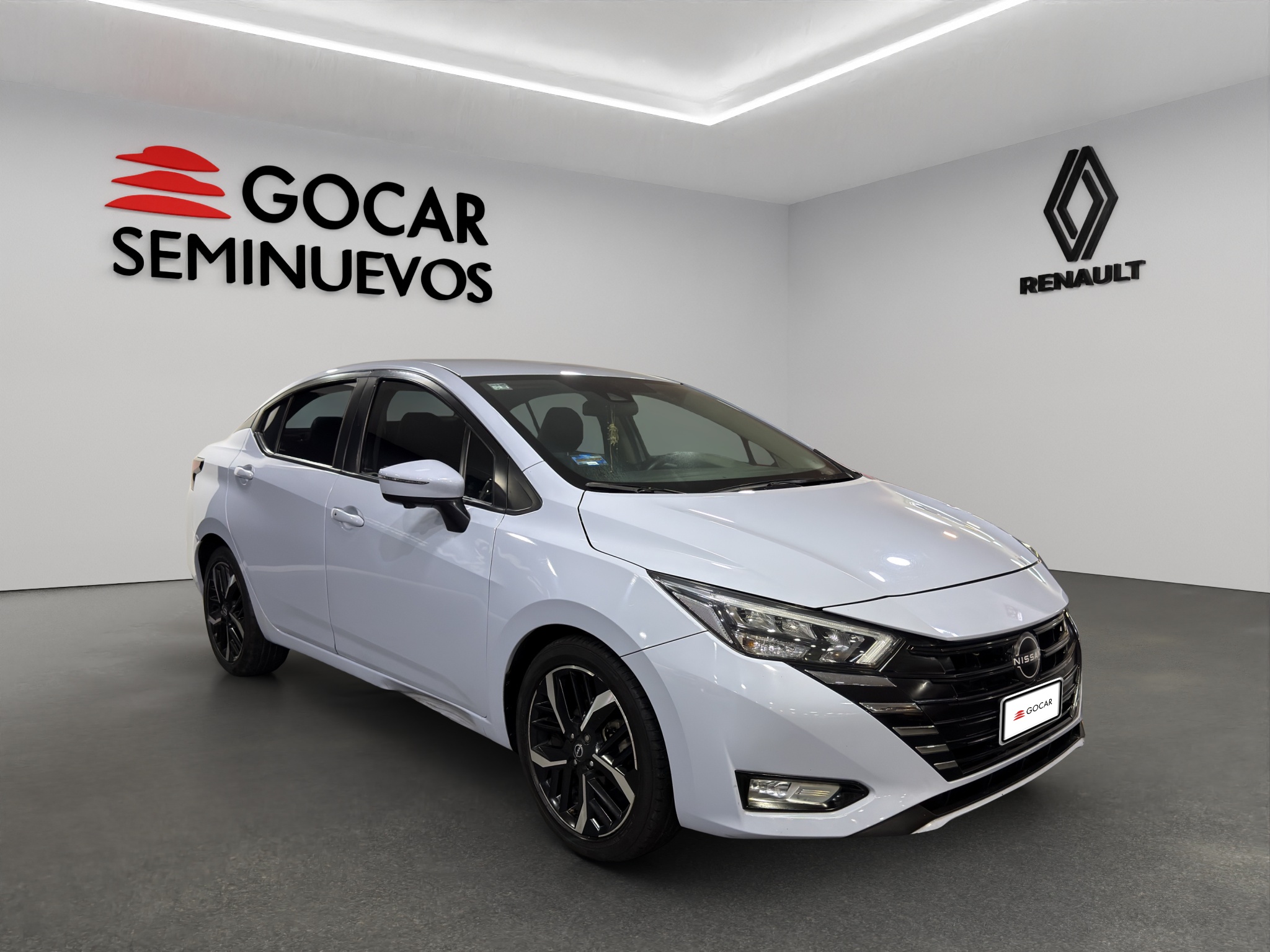 Nissan Versa 2023