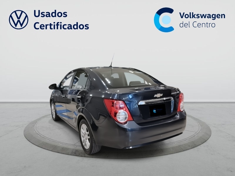 CHEVROLET SONIC Llantas 6