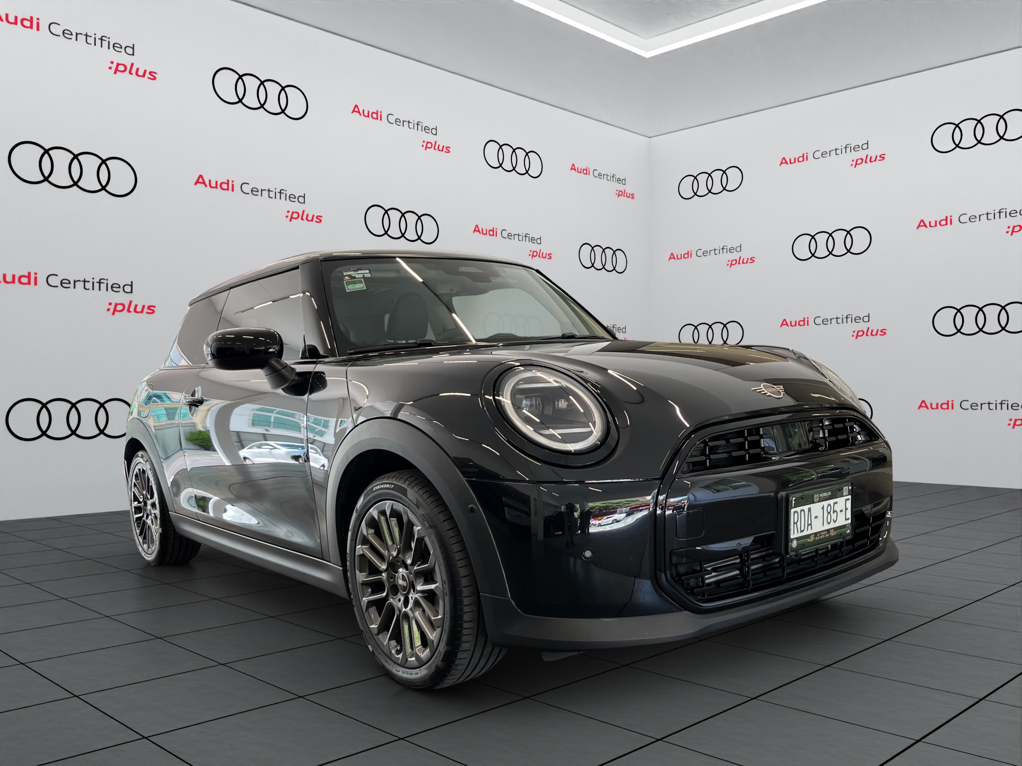 Mini