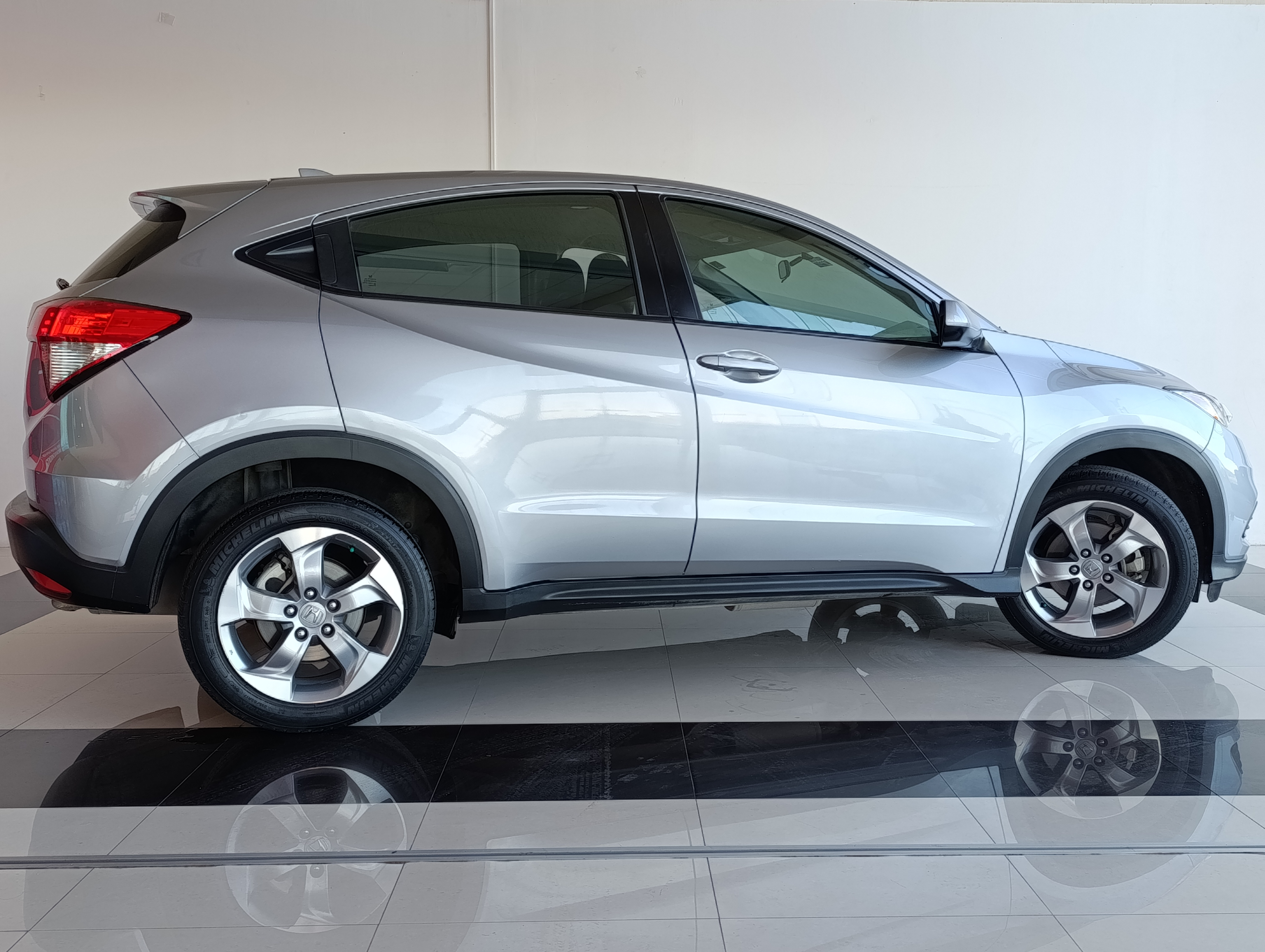 Honda HR-V Interior 19