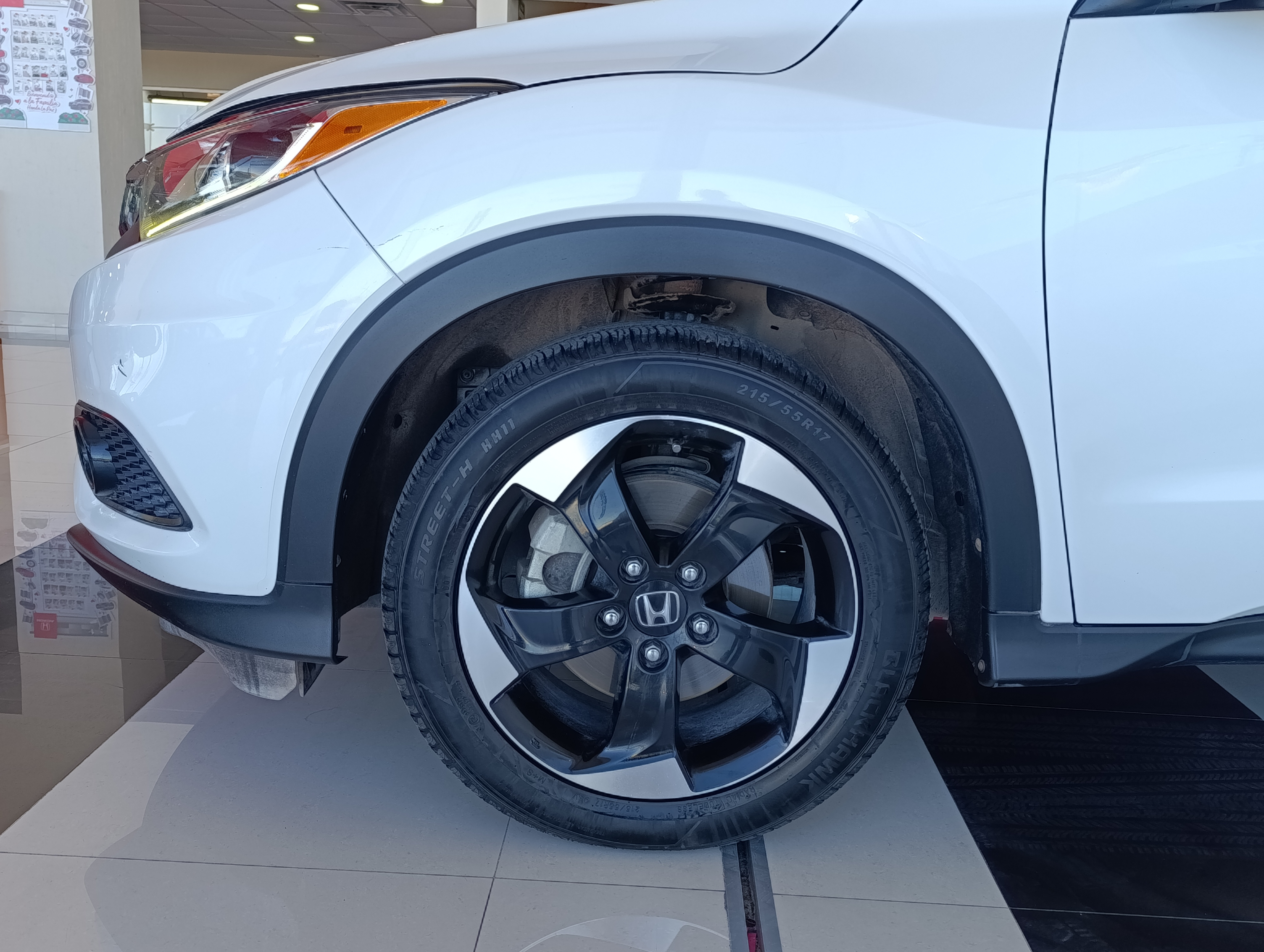 Honda HR-V Interior 28