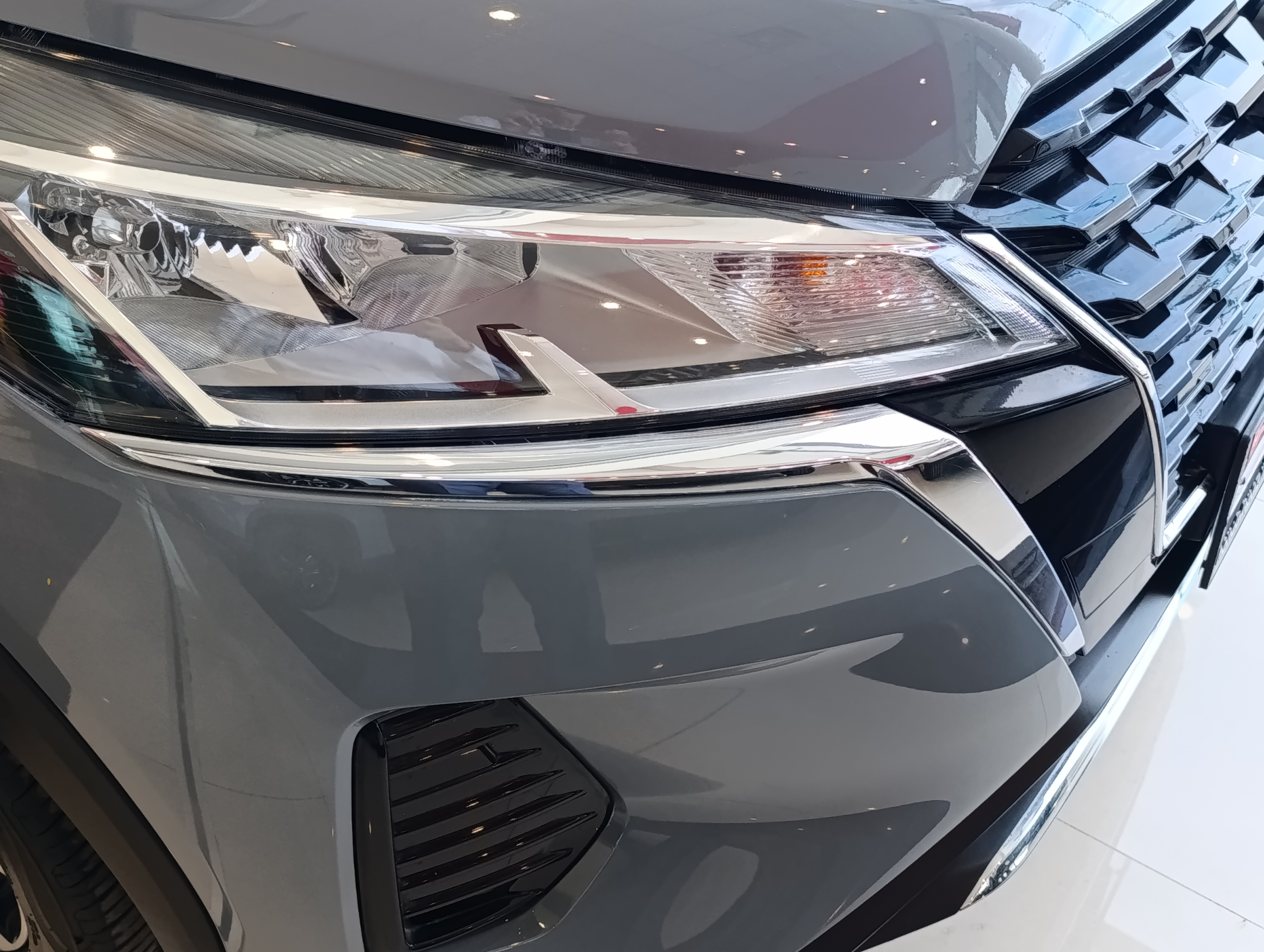 Nissan KICKS PLAY Arriba 24