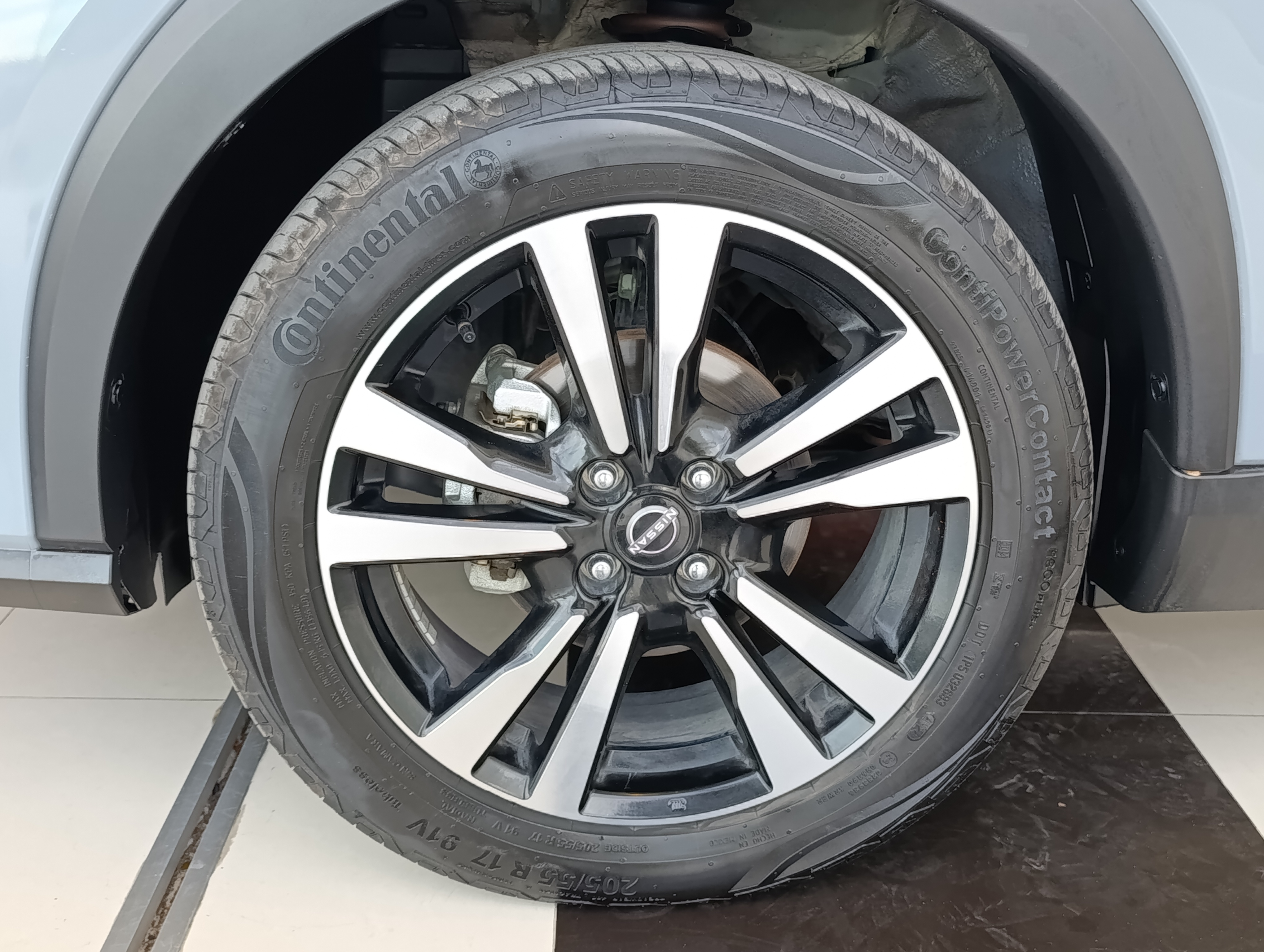 Nissan KICKS PLAY Asientos 27