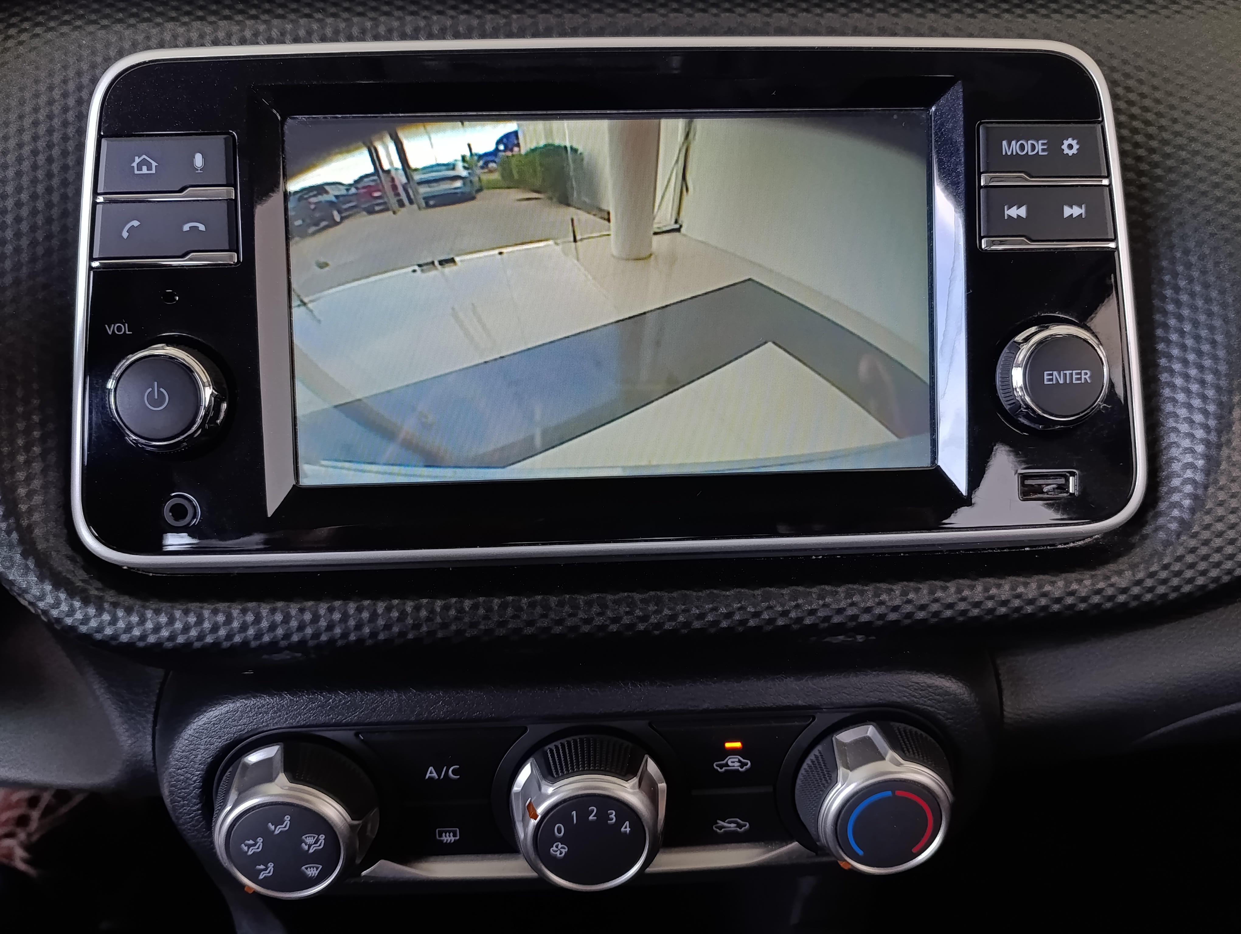 Nissan KICKS PLAY Lateral izquierdo 15