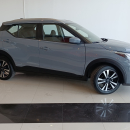 Nissan KICKS PLAY Llantas 4