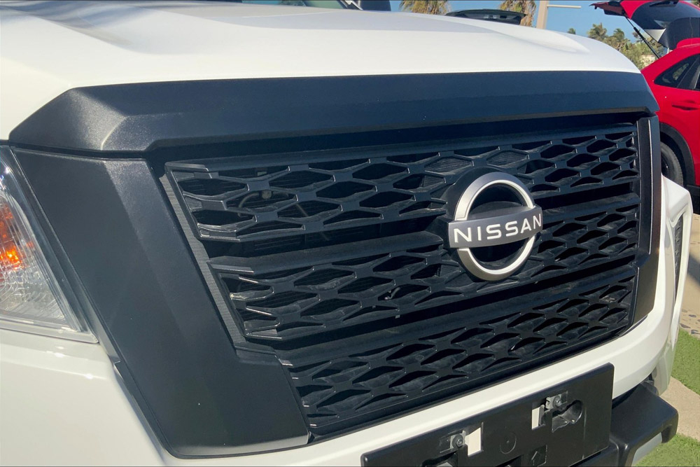 Nissan NP 300 FRONTIER Tablero 6